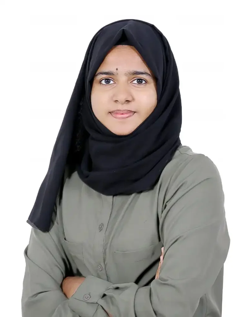 Portrait of Fasmitha A M, freelance digital marketer and SEO specialist based in Dubai, UAE